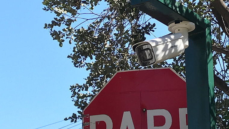 Implementación de cámaras en acceso al Parque Mahuida